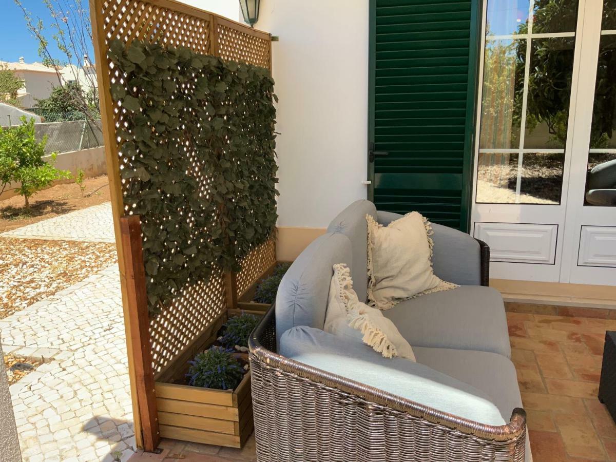 Guest House Alfarrobeiras Albufeira Buitenkant foto