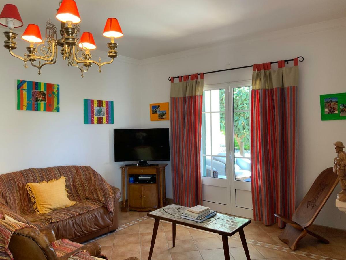 Guest House Alfarrobeiras Albufeira Buitenkant foto