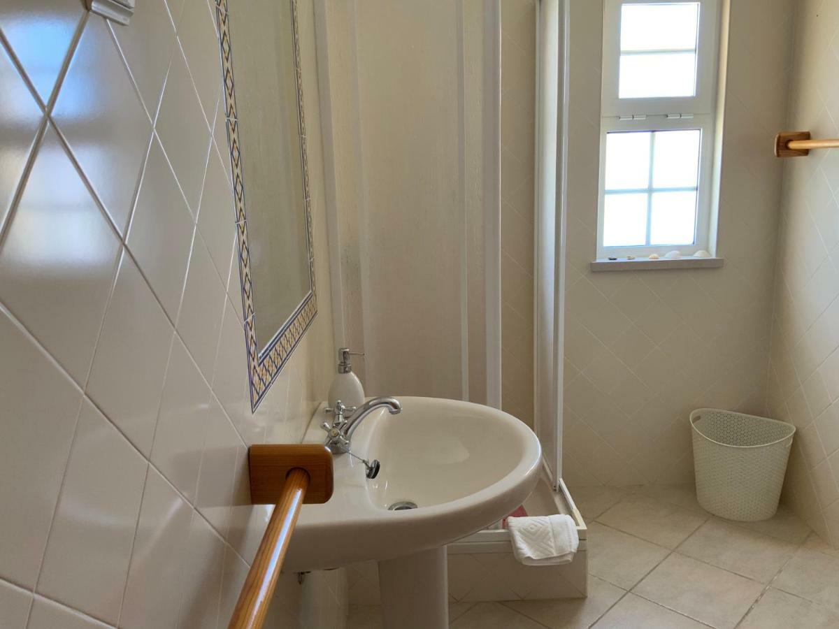 Guest House Alfarrobeiras Albufeira Buitenkant foto