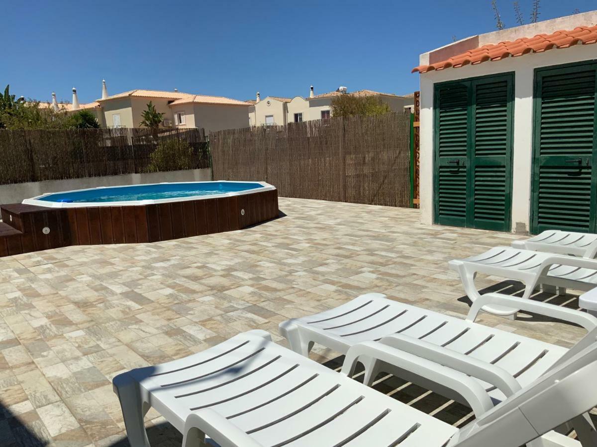 Guest House Alfarrobeiras Albufeira Buitenkant foto